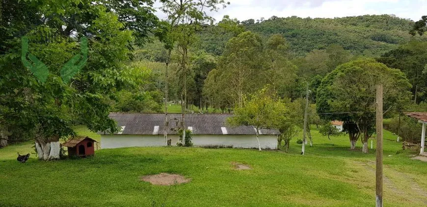 Foto 1 de Fazenda/Sítio com 3 Quartos à venda, 500m² em Ibiuna, Ibiúna