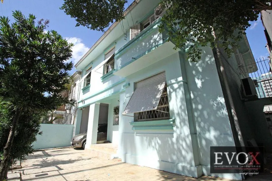 Foto 1 de Casa com 4 Quartos à venda, 350m² em Auxiliadora, Porto Alegre