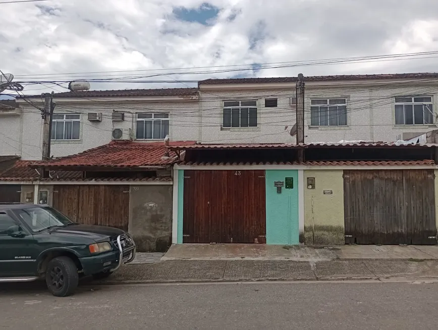 Foto 1 de Casa com 2 Quartos para venda ou aluguel, 10m² em Jardim Palmares, Nova Iguaçu