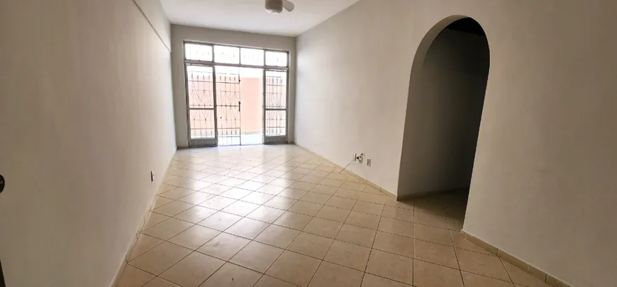 Foto 1 de Apartamento com 2 Quartos à venda, 118m² em Jardim Apipema, Salvador