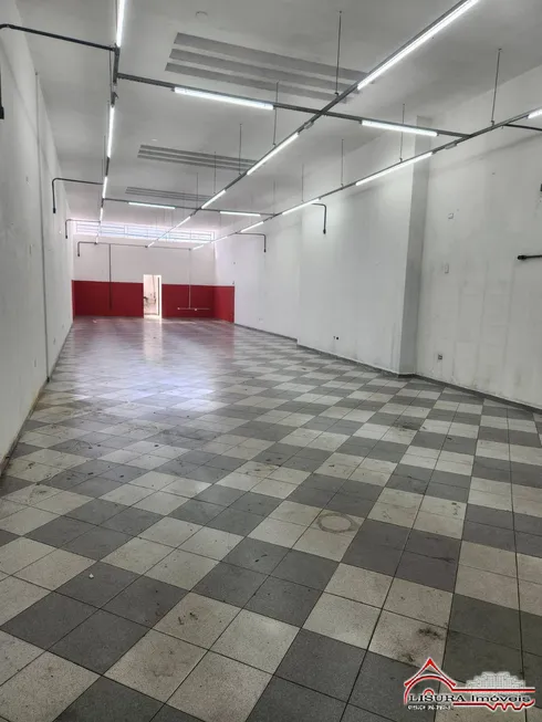 Foto 1 de Sala Comercial para alugar, 237m² em Centro, Jacareí