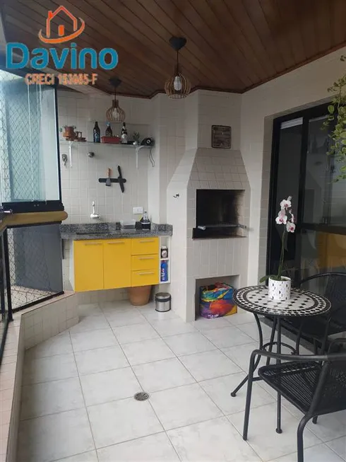 Foto 1 de Apartamento com 3 Quartos à venda, 120m² em Vila Tupi, Praia Grande