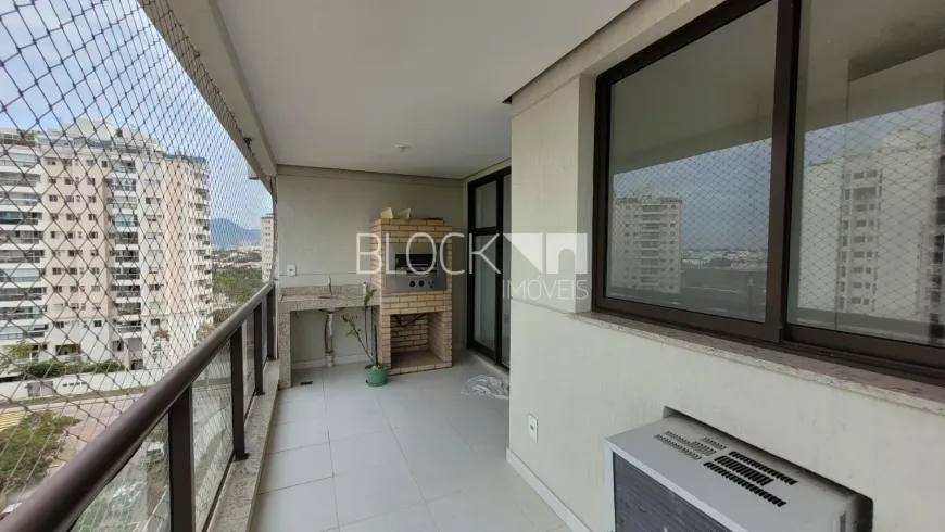 Foto 1 de Apartamento com 2 Quartos para alugar, 74m² em Recreio Dos Bandeirantes, Rio de Janeiro