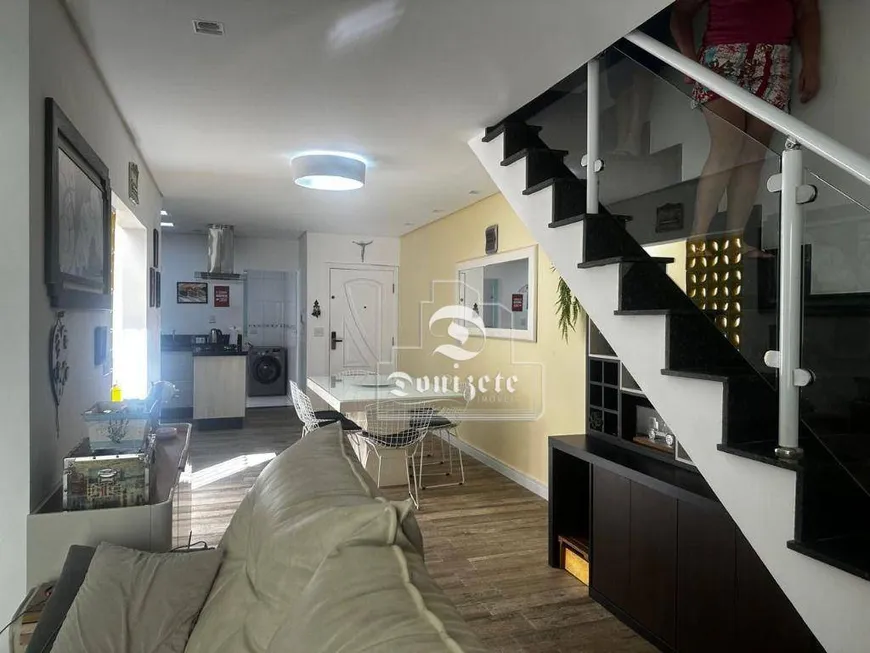 Foto 1 de Casa de Condomínio com 3 Quartos à venda, 200m² em Vila Valparaiso, Santo André