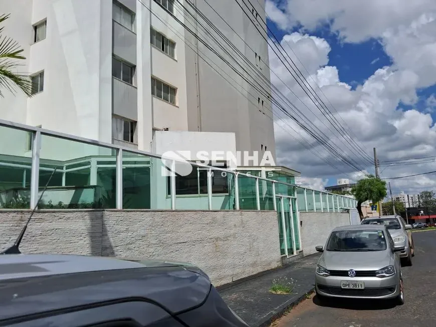 Foto 1 de Apartamento com 3 Quartos para alugar, 155m² em Nossa Senhora Aparecida, Uberlândia