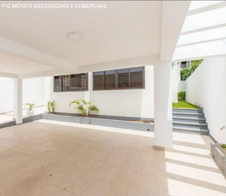 Foto 1 de Casa com 4 Quartos à venda, 370m² em Santo Amaro, São Paulo