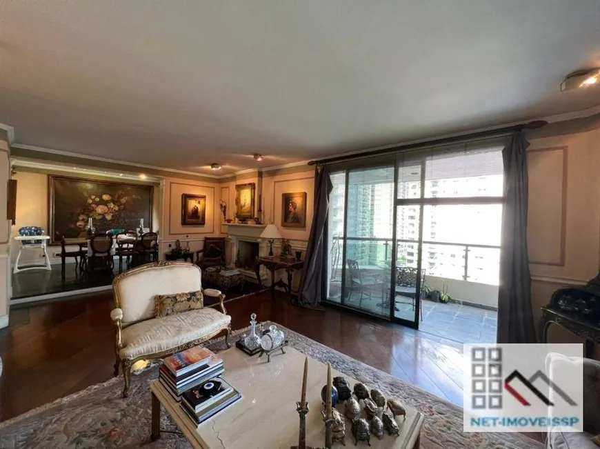 Foto 1 de Apartamento com 4 Quartos para venda ou aluguel, 220m² em Itaim Bibi, São Paulo