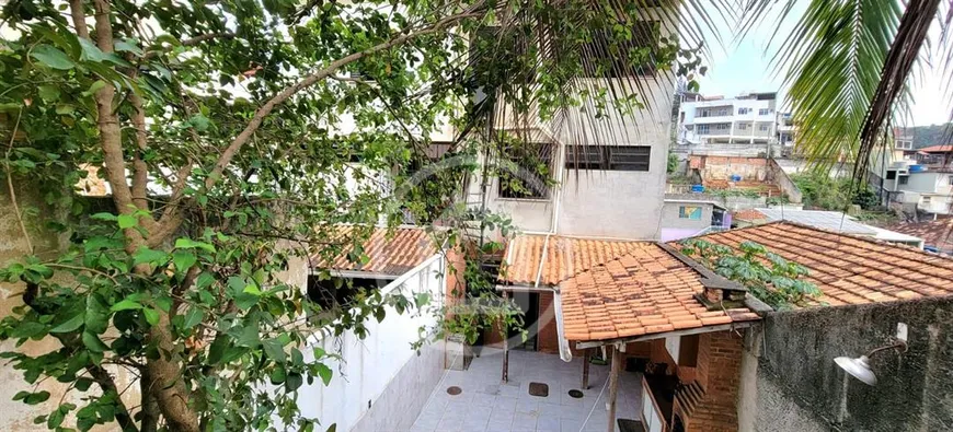 Foto 1 de Casa com 3 Quartos à venda, 166m² em Pitangueiras, Rio de Janeiro