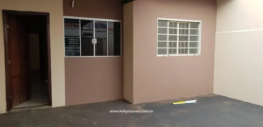 Foto 1 de Casa com 2 Quartos à venda, 70m² em Parque Residencial Servantes, Presidente Prudente