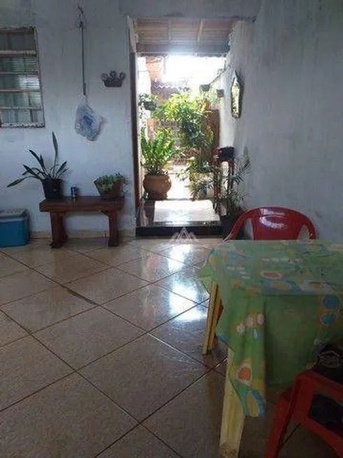 Foto 1 de Casa com 3 Quartos à venda, 124m² em Parque dos Flamboyans, Ribeirão Preto