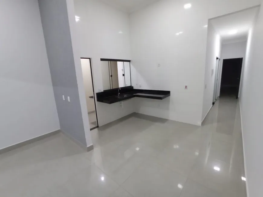 Foto 1 de Casa com 2 Quartos à venda, 85m² em Parque Santa Rita, Goiânia