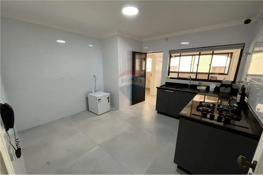 Foto 1 de Apartamento com 3 Quartos à venda, 182m² em Centro, Guarujá