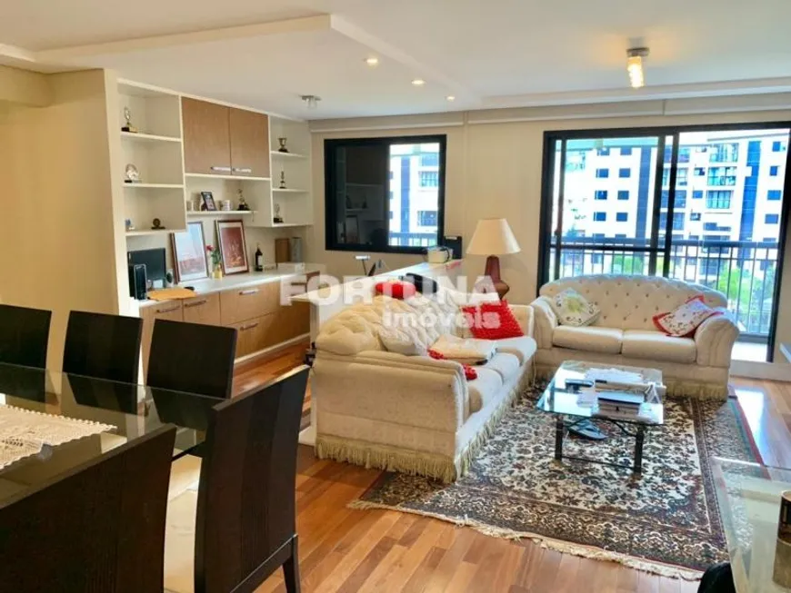 Foto 1 de Apartamento com 3 Quartos à venda, 107m² em Vila São Francisco, São Paulo