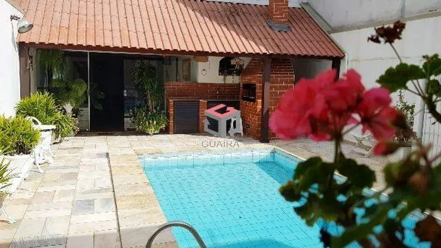 Foto 1 de Sobrado com 3 Quartos à venda, 326m² em Santa Maria, Santo André