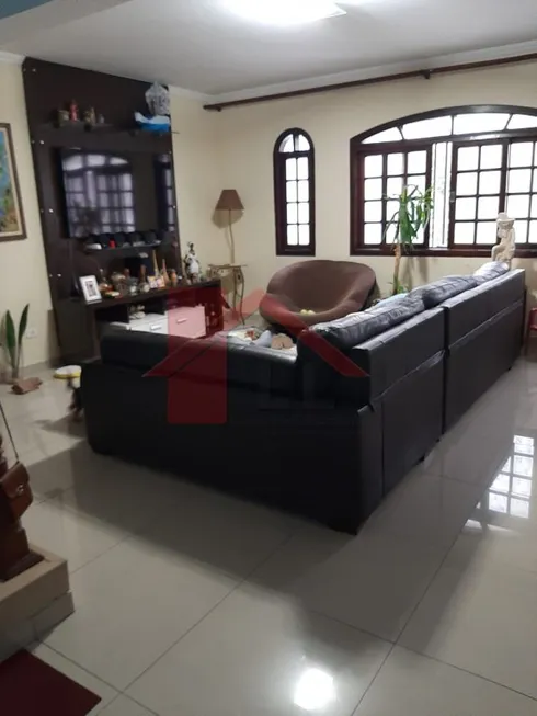 Foto 1 de Casa com 3 Quartos à venda, 300m² em Quitaúna, Osasco