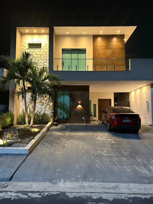 Foto 1 de Casa de Condomínio com 4 Quartos à venda, 289m² em Colônia Terra Nova, Manaus