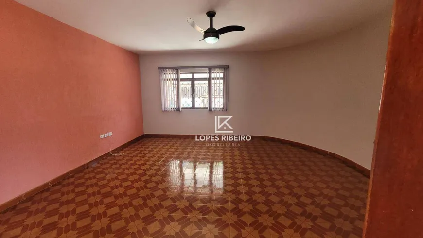 Foto 1 de Casa com 3 Quartos à venda, 205m² em Jardim Batagim, Santa Bárbara D'Oeste