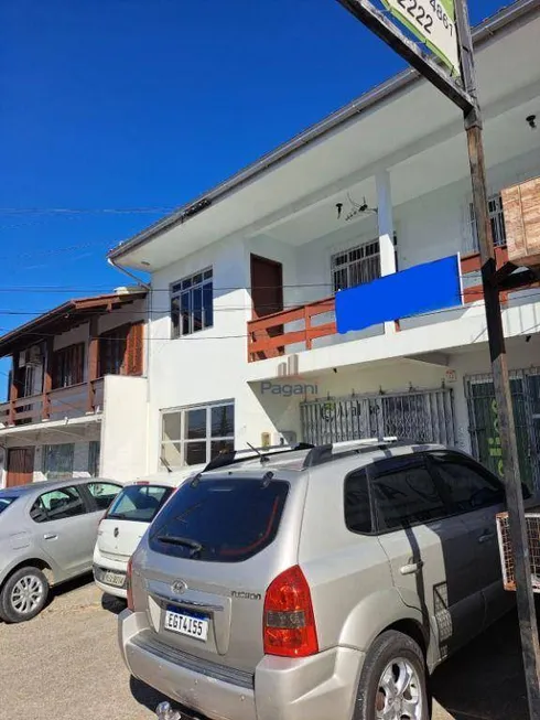 Foto 1 de Casa com 3 Quartos à venda, 210m² em Praia Comprida, São José