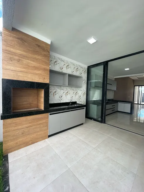 Foto 1 de Casa com 3 Quartos à venda, 136m² em Jardim Novo Mundo, Goiânia