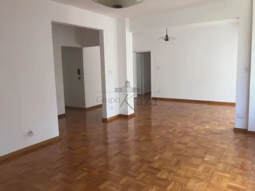 Foto 1 de Apartamento com 3 Quartos para alugar, 160m² em Jardim Paulista, São Paulo