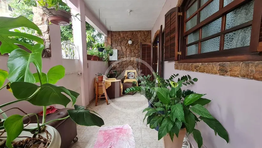 Foto 1 de Casa com 3 Quartos à venda, 160m² em Portuguesa, Rio de Janeiro