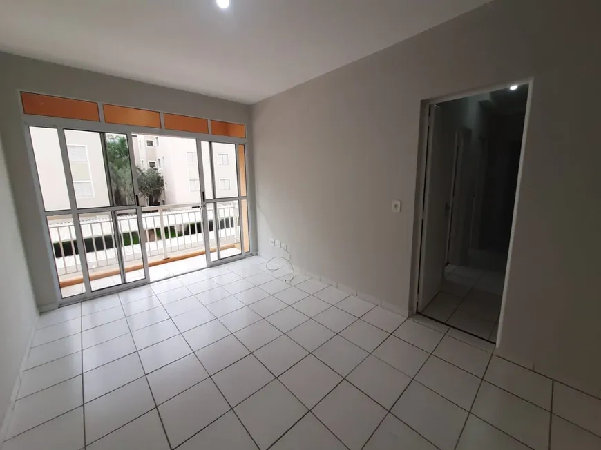 Foto 1 de Apartamento com 3 Quartos à venda, 66m² em Vila Omar, Americana