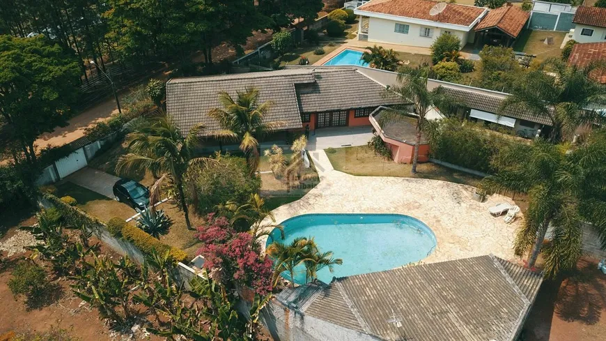 Foto 1 de Casa com 3 Quartos à venda, 303m² em Campos de Atibaia, Atibaia