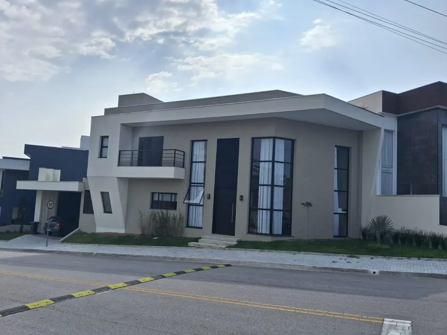 Foto 1 de Casa de Condomínio com 3 Quartos à venda, 240m² em Vila Branca, Jacareí