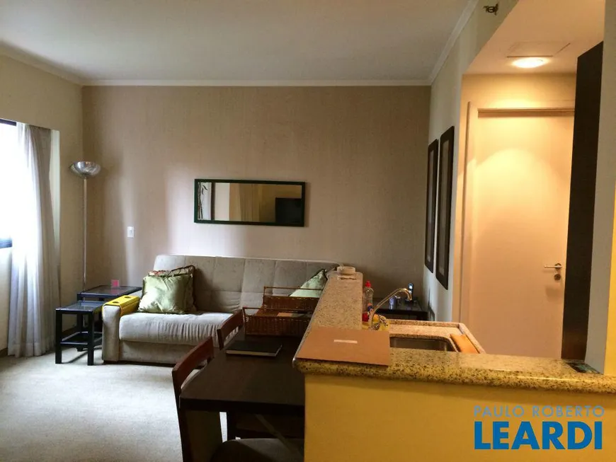 Foto 1 de Flat com 1 Quarto à venda, 57m² em Jardim Europa, São Paulo