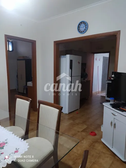 Foto 1 de Casa com 3 Quartos à venda, 202m² em Vila Tibério, Ribeirão Preto