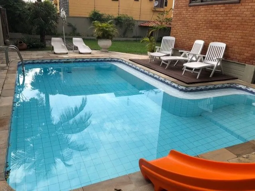 Foto 1 de Casa de Condomínio com 6 Quartos à venda, 500m² em Camboinhas, Niterói