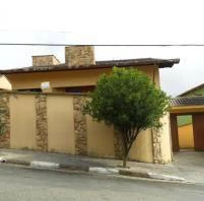 Foto 1 de Casa com 3 Quartos à venda, 250m² em Vila Togni, Poços de Caldas