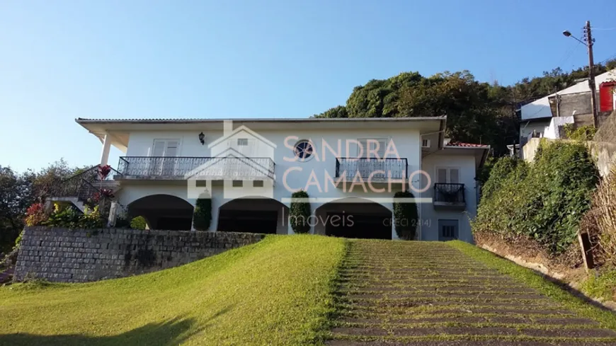 Foto 1 de Casa com 4 Quartos à venda, 360m² em Carvoeira, Florianópolis