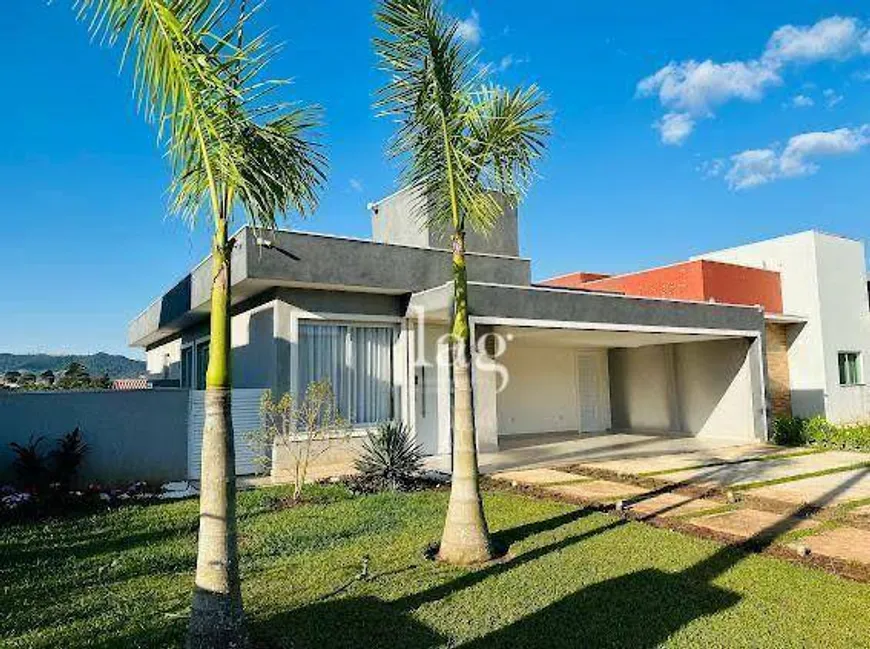 Foto 1 de Casa de Condomínio com 3 Quartos à venda, 170m² em , Pardinho