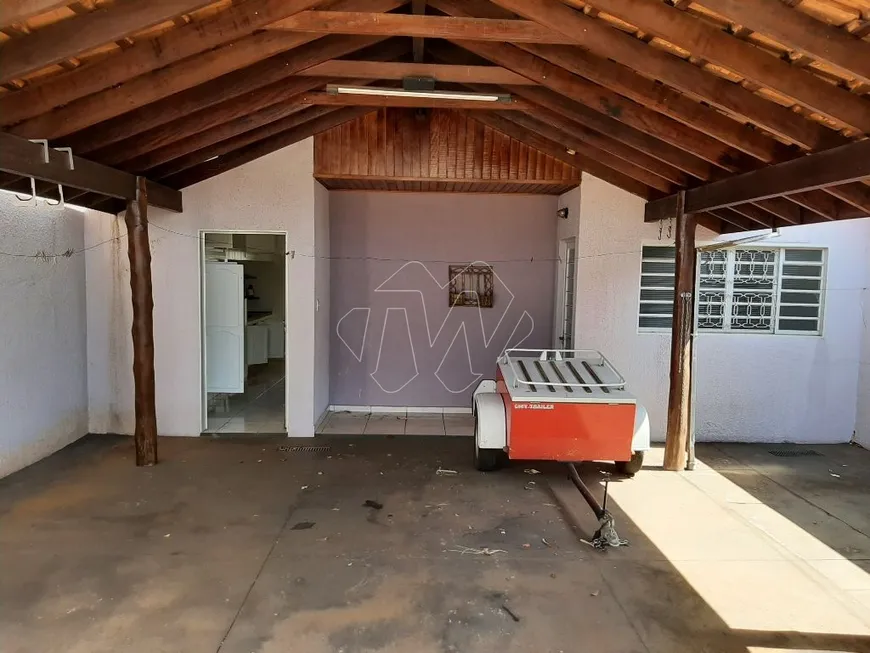 Foto 1 de Casa com 2 Quartos à venda, 106m² em Jardim Martinez, Araraquara