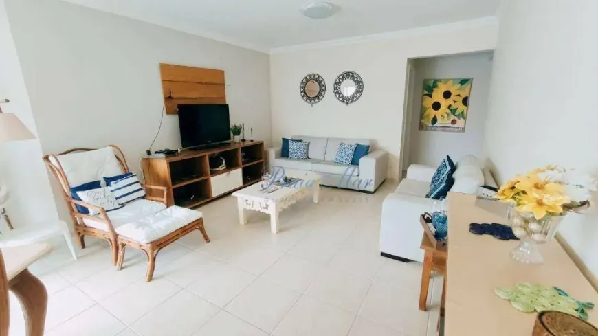 Foto 1 de Apartamento com 3 Quartos à venda, 120m² em Praia das Pitangueiras, Guarujá