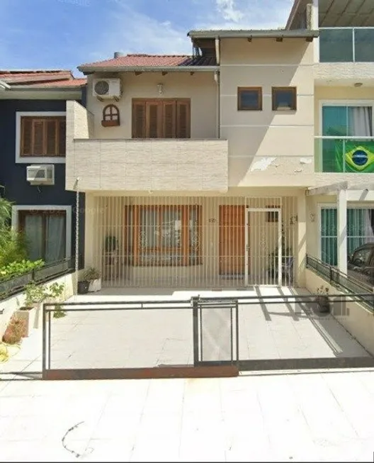 Foto 1 de Casa com 3 Quartos à venda, 141m² em Hípica, Porto Alegre