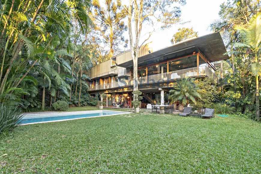 Foto 1 de Casa com 5 Quartos à venda, 600m² em Morumbi, São Paulo