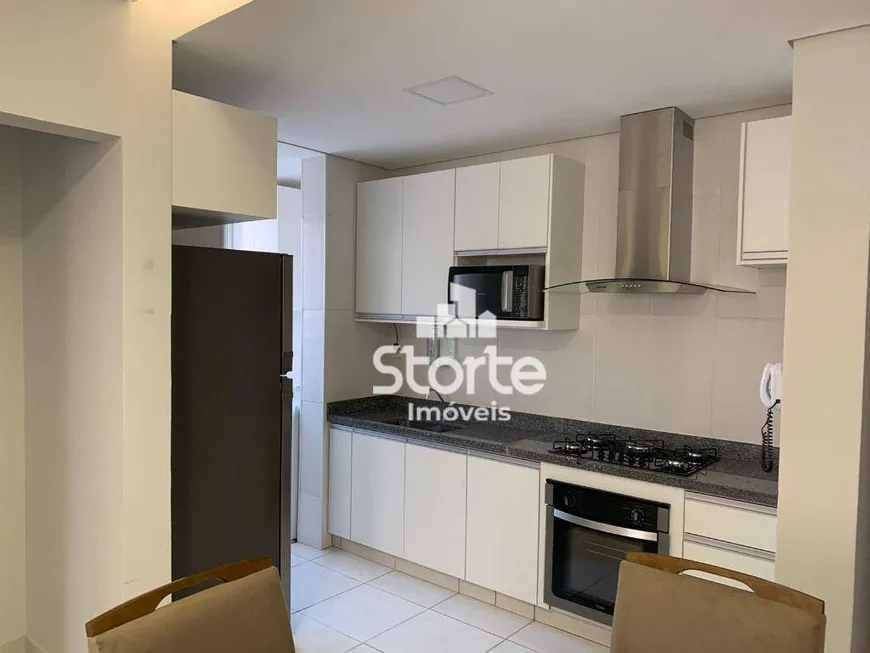 Foto 1 de Apartamento com 2 Quartos à venda, 46m² em Jardim Célia, Uberlândia