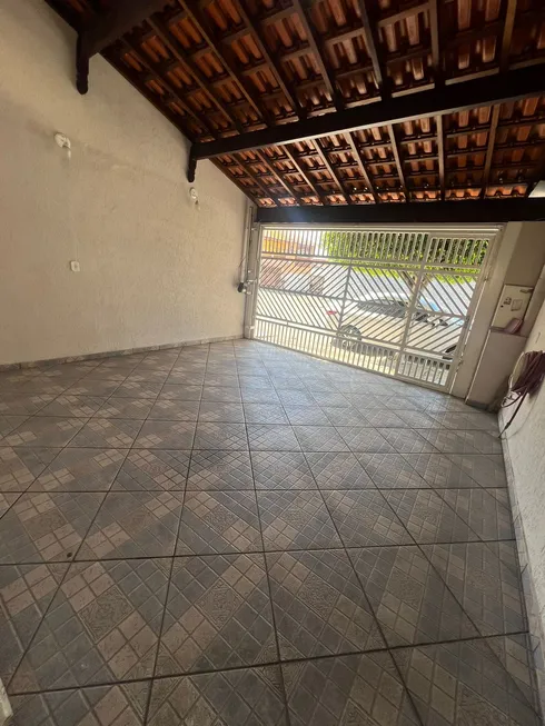 Foto 1 de Casa com 3 Quartos à venda, 125m² em Conjunto Alvorada, Poá