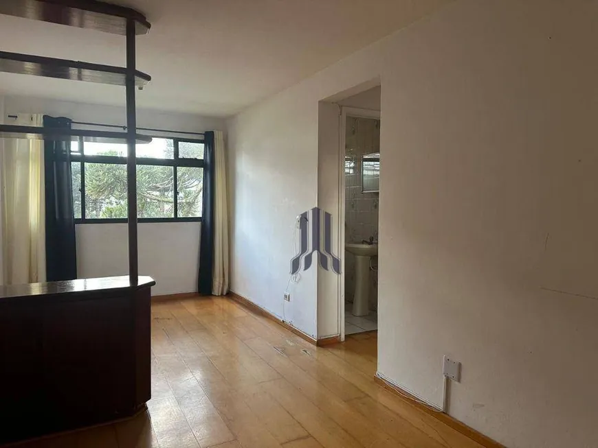 Foto 1 de Apartamento com 2 Quartos para alugar, 56m² em Novo Mundo, Curitiba