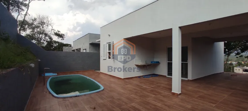 Foto 1 de Casa com 2 Quartos à venda, 82m² em Centro, Jarinu