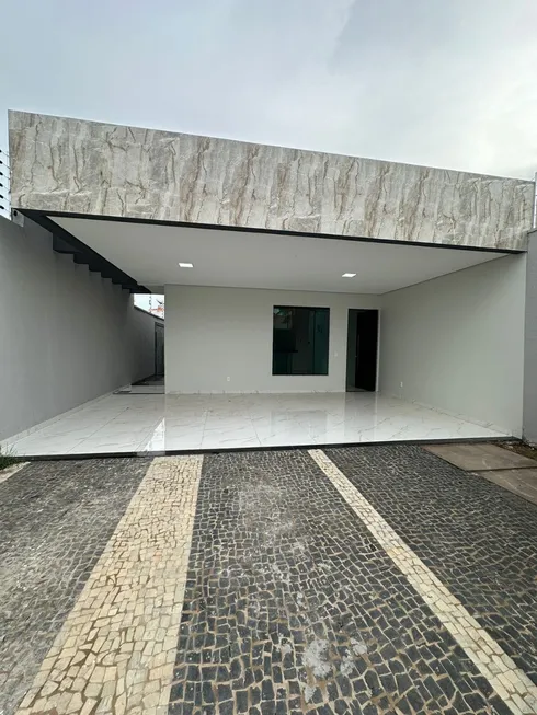 Foto 1 de Casa com 3 Quartos à venda, 165m² em Plano Diretor Sul, Palmas