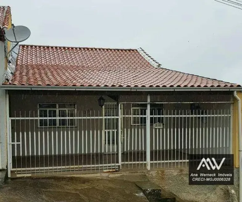 Foto 1 de Casa com 2 Quartos à venda, 66m² em Centro, Bicas