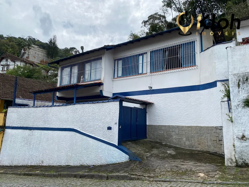 Foto 1 de Casa com 4 Quartos à venda, 170m² em Bingen, Petrópolis