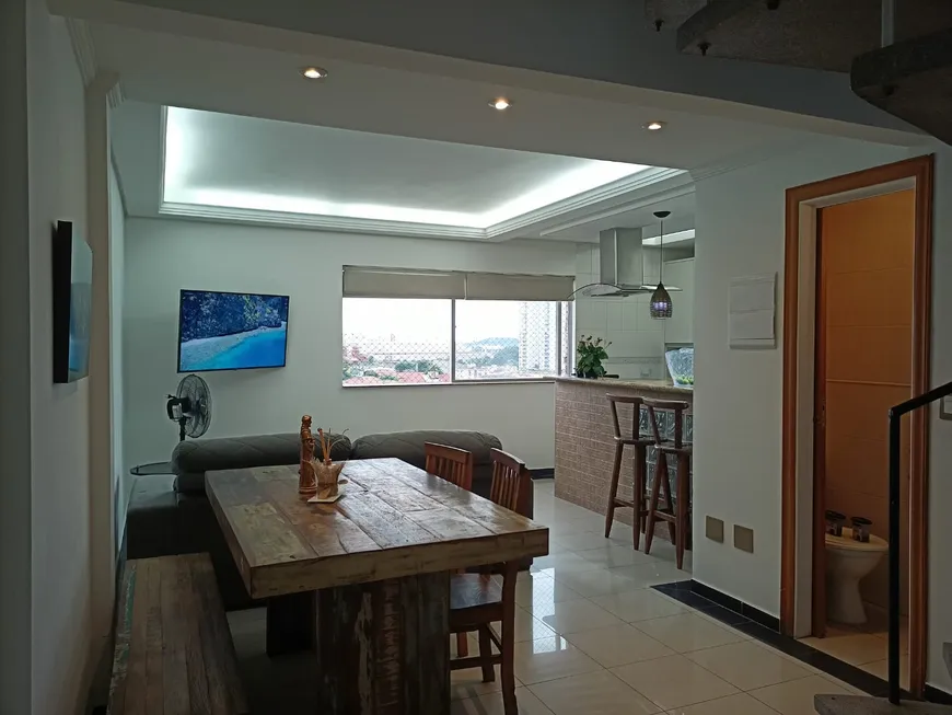 Foto 1 de Apartamento com 2 Quartos para venda ou aluguel, 111m² em Ponta da Praia, Santos