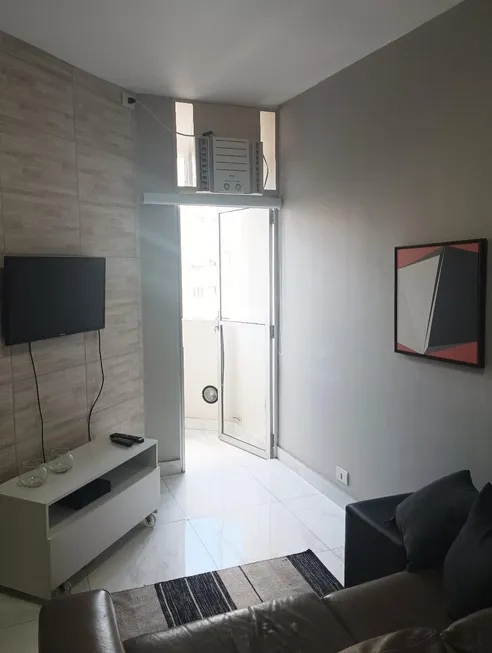 Foto 1 de Apartamento com 1 Quarto para alugar, 37m² em Jardins, São Paulo