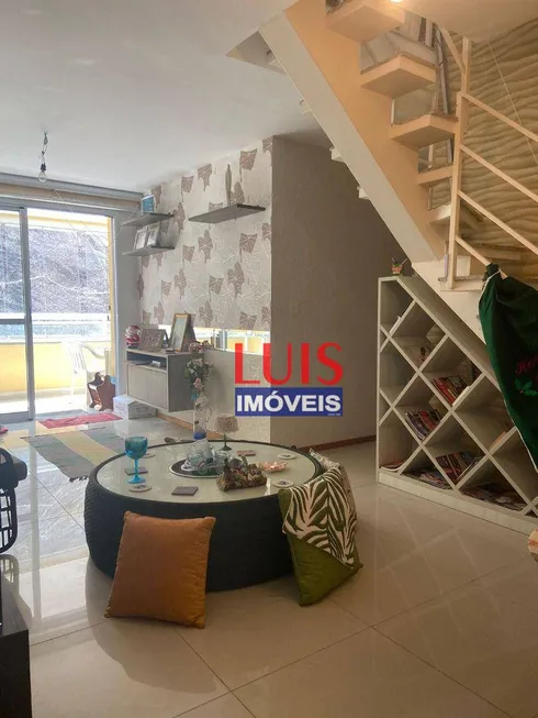 Foto 1 de Cobertura com 3 Quartos à venda, 184m² em Itacoatiara, Niterói