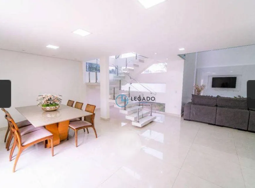 Foto 1 de Casa com 4 Quartos à venda, 400m² em Setor Habitacional Arniqueira, Brasília
