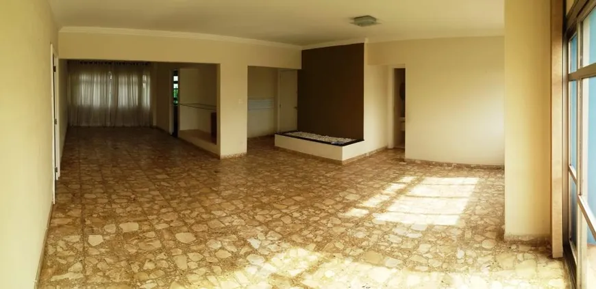 Foto 1 de Apartamento com 4 Quartos à venda, 250m² em Centro, Limeira